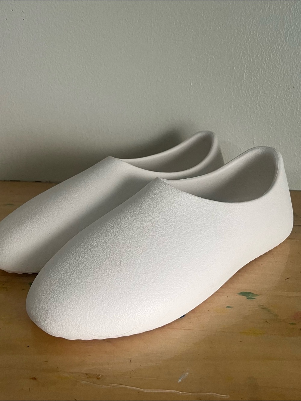 Yeezy SL-01 Slip-On Sandals White New Authentic